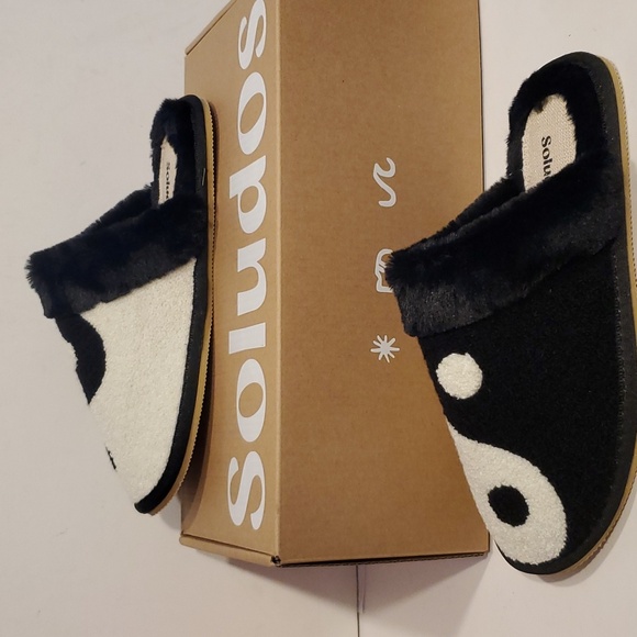 Soludos Women’s Yin Yang Cozy Faux Fur Slipper Size 6 NIB - Picture 4 of 5